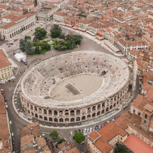 PIAZZA BRA E ARENA - COSA VEDERE IN UN GIORNO A VERONA