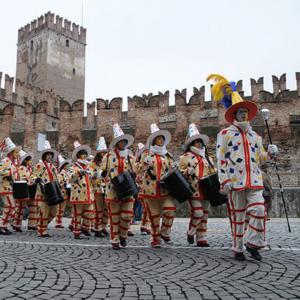 Sfilata del venardì gnocolar - Venerdì Gnocolar 2025 a Verona